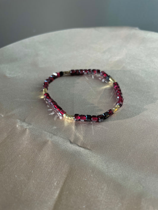 Passionate Garnet bracelet