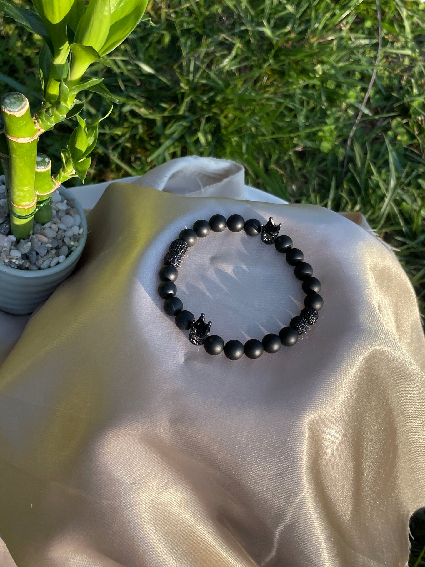 Black Onyx Crown Bracelet